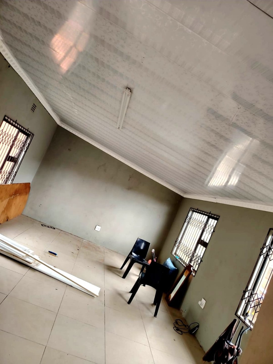 11 Bedroom Property for Sale in Mdantsane Nu 7 Eastern Cape